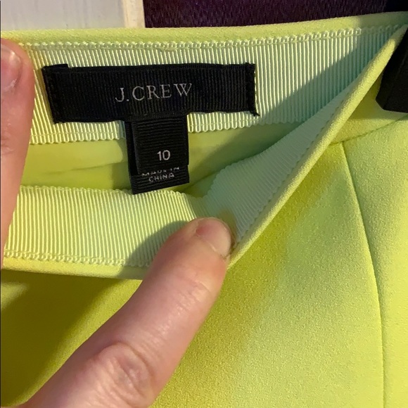 Women’s Fluorescent Yellow J. Crew Skirt sz 10 - Picture 4 of 4